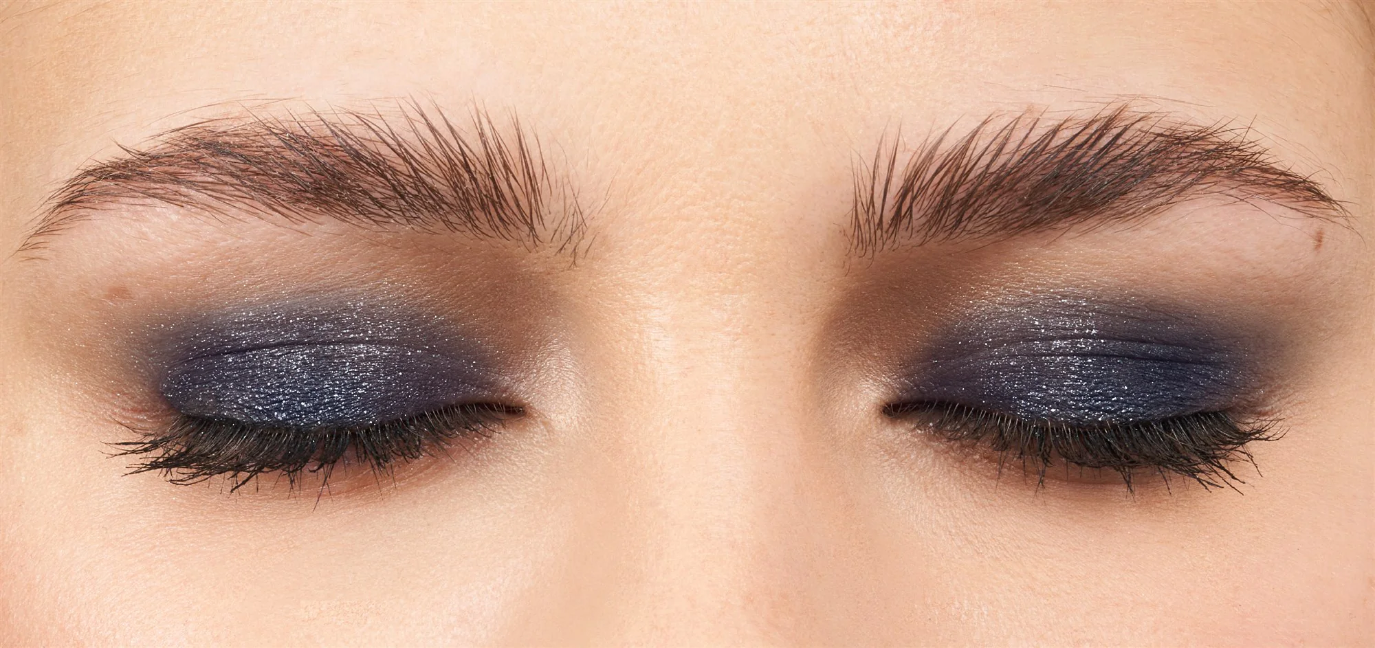 L’ORÉAL PARIS Le Shadow Stick Ombretto 300 Cosmic Bleu - Image 4