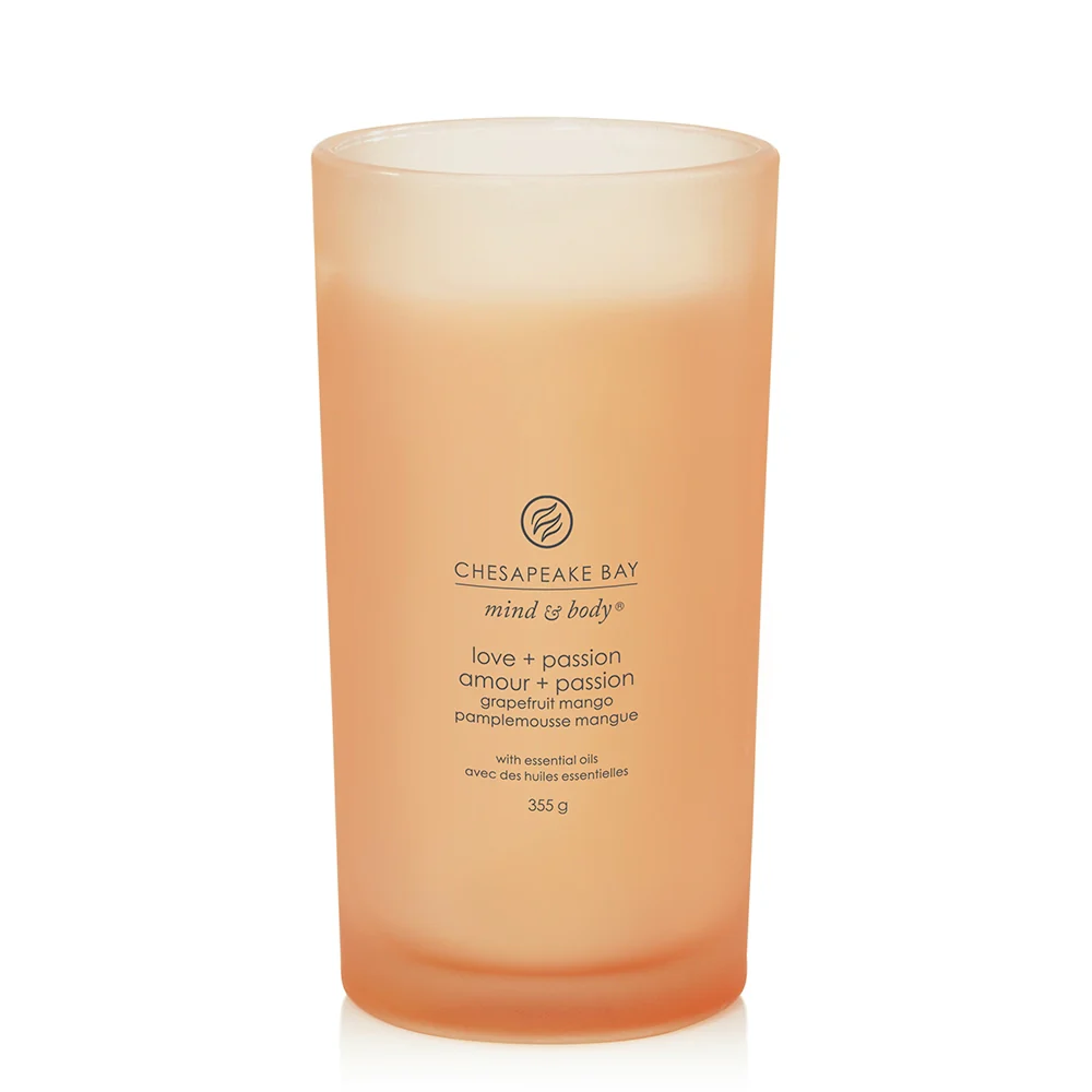 Chesapeake Bay Candle Love & Passion (Grapefruit Mango) Grande  Passion (Grapefruit Mango) - Image 2