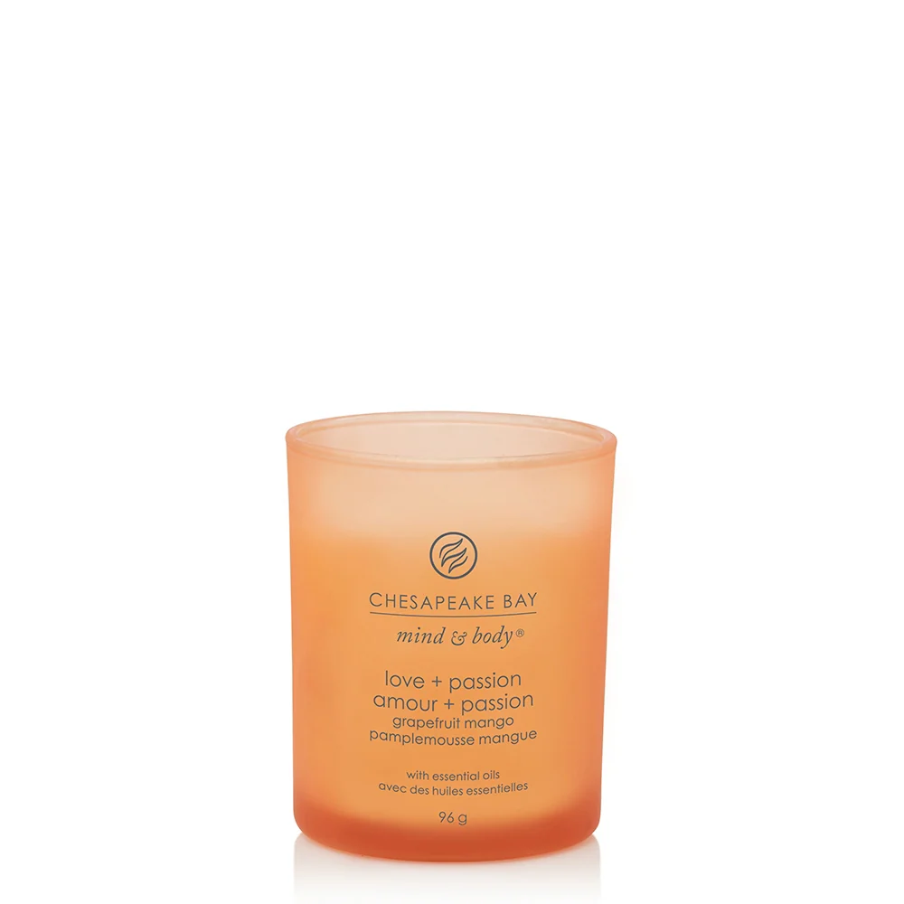 Chesapeake Bay Candle Love & Passion (Grapefruit Mango) Piccola Passion (Grapefruit Mango) - Image 2