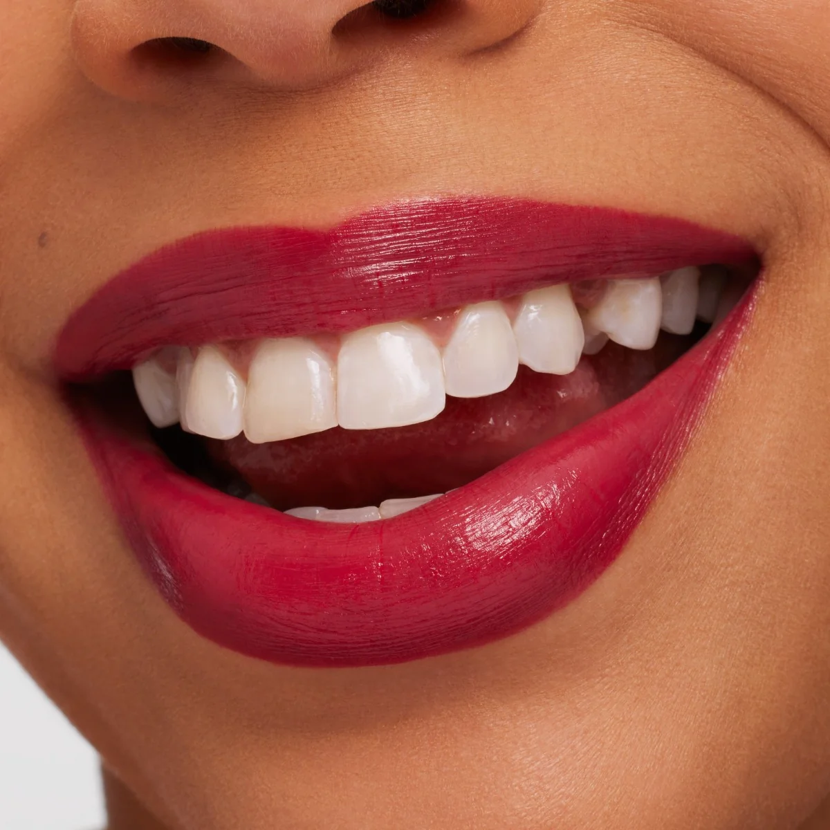Mac MACximal Sleek Satin Lipstik   Maraschino, Much? - Image 5