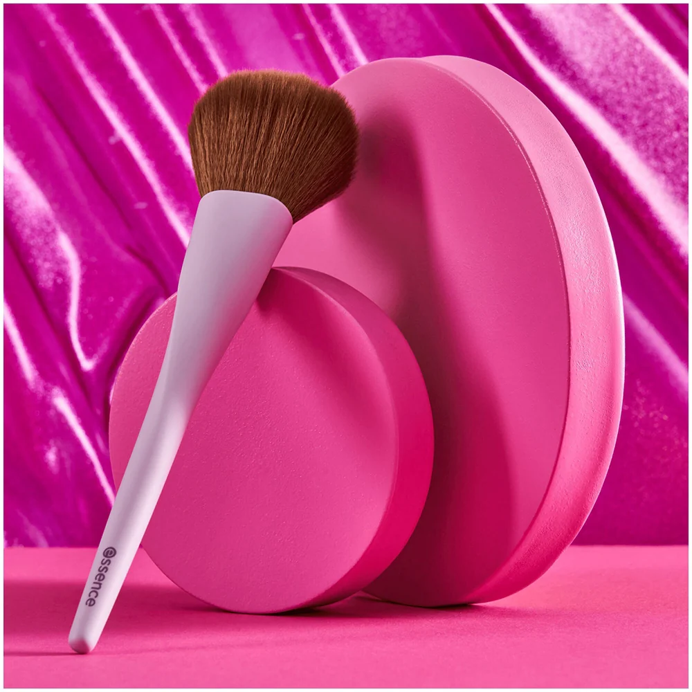 Essence Powder Brush 01 - Image 4