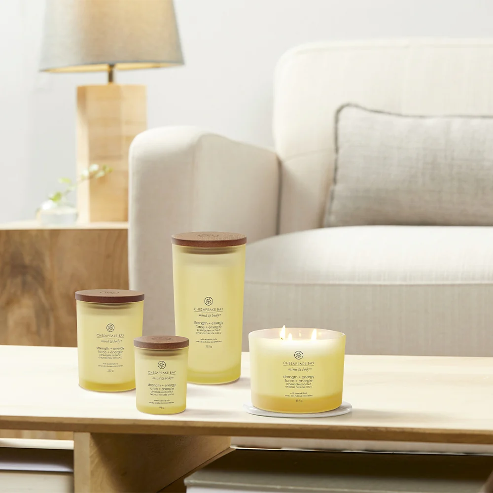 Chesapeake Bay Candle Strength & Energy (Pineapple Coconut) 3 stoppini Energy (Pineapple Coconut) - Image 3