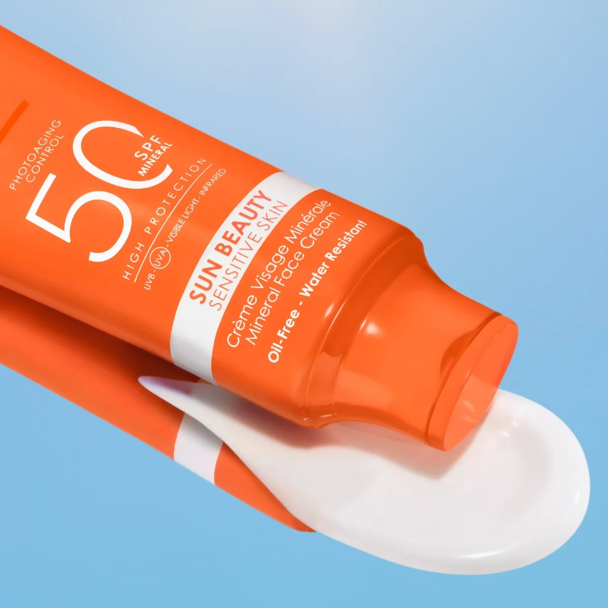 Lancaster Sun Beauty Sensitive Skin Mineral Face Cream Spf50 - Image 5