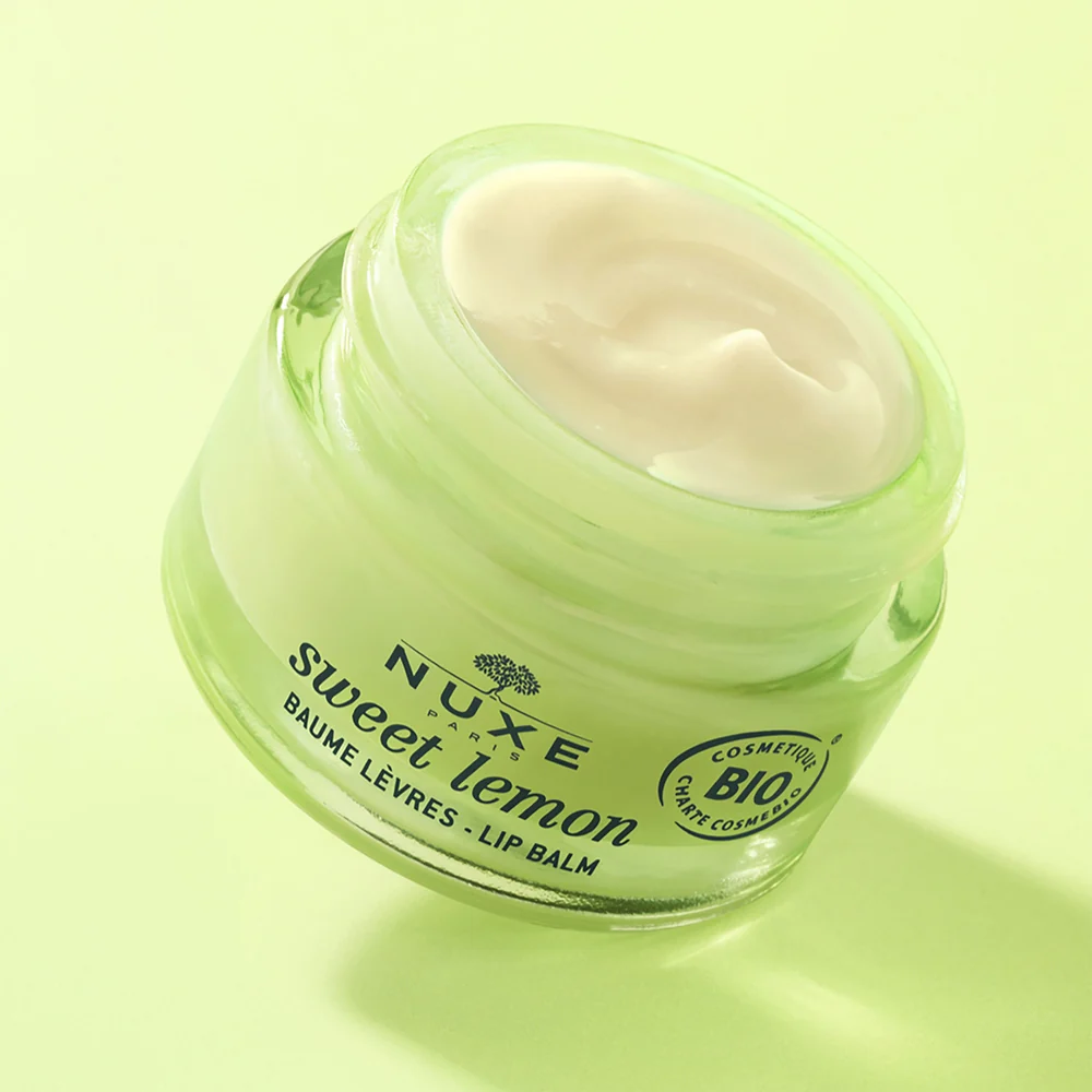 Nuxe Sweet Lemon Baume Lèvres 15 ml - Image 3